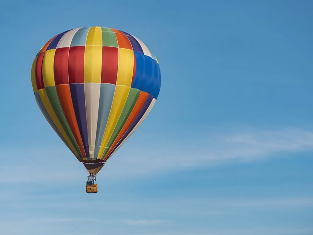 Chairos watches: a colorful hot air balloon ride