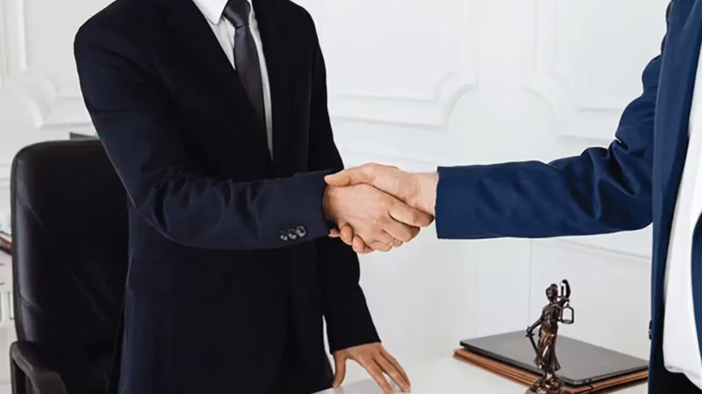 QNET Entrepreneurs shaking hands